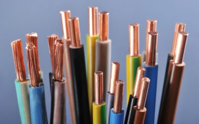 Cabos de cobre vs. cabos de alumínio: qual a melhor escolha para sua obra?