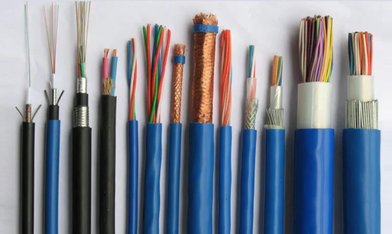 Como escolher cabos para ambientes com vibração e evitar falhas na produção industrial