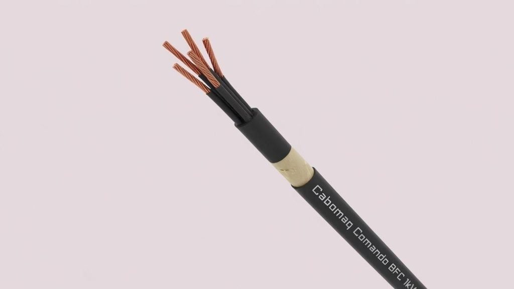 Checklist de projeto: como o cabo controle otimiza o funcionamento de pontes rolantes? 3 Estrutura de cabo comando blindado com fita de cobre.